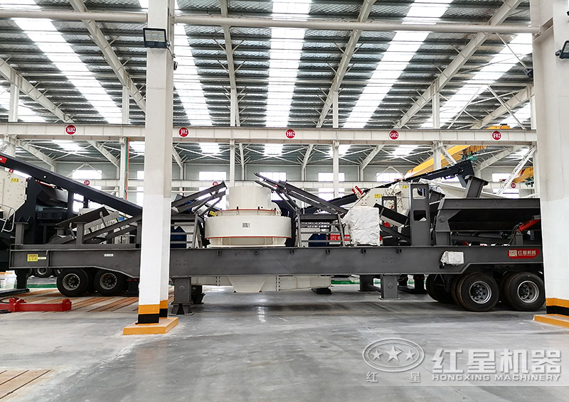 車載移動制砂機(jī)，需要搭配半掛車頭